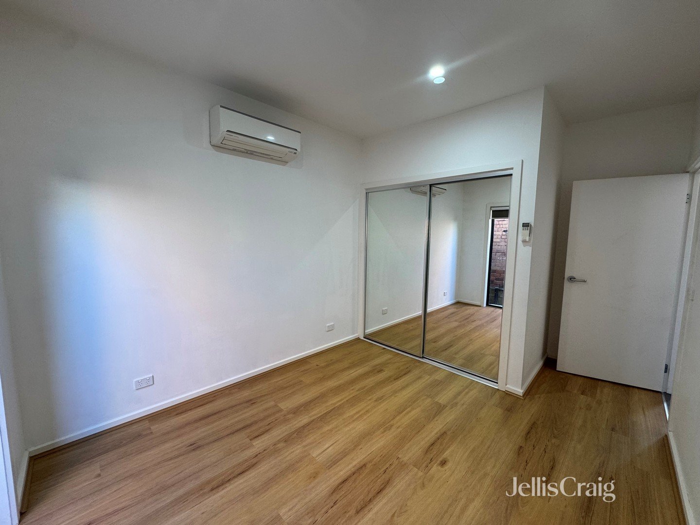 3/1A Balmoral Avenue, Brunswick East image 5