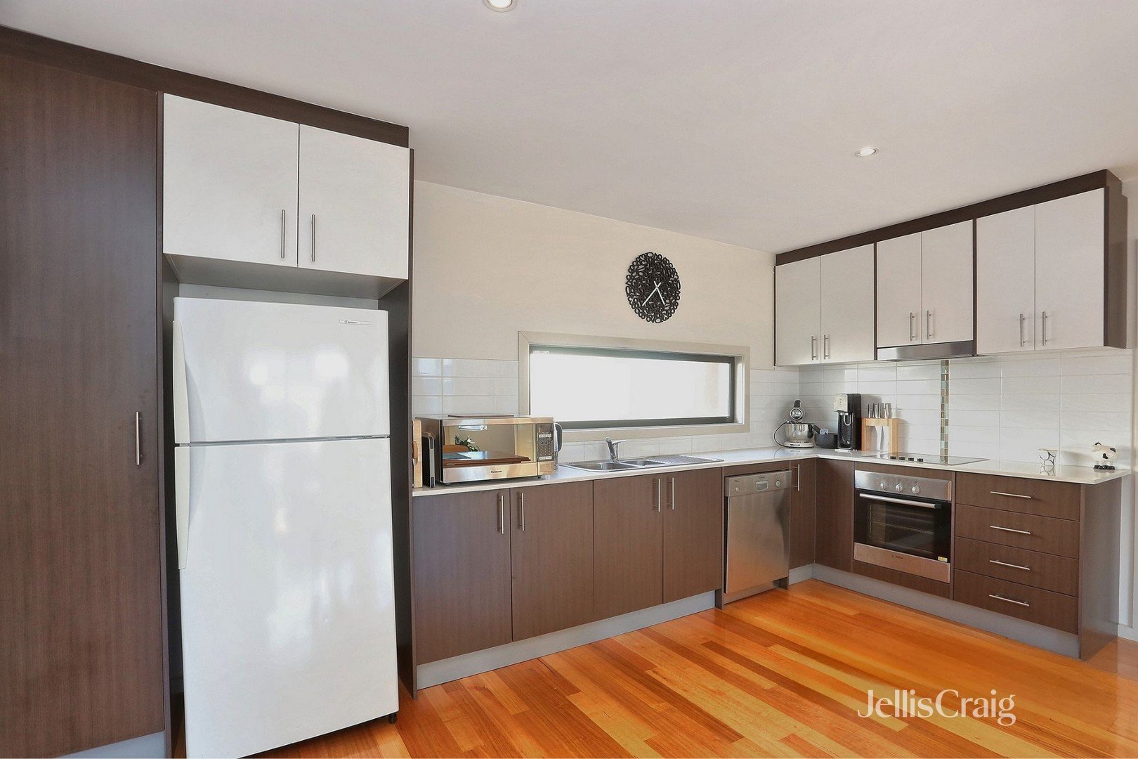 3/1A Clarinda Road, Essendon image 2