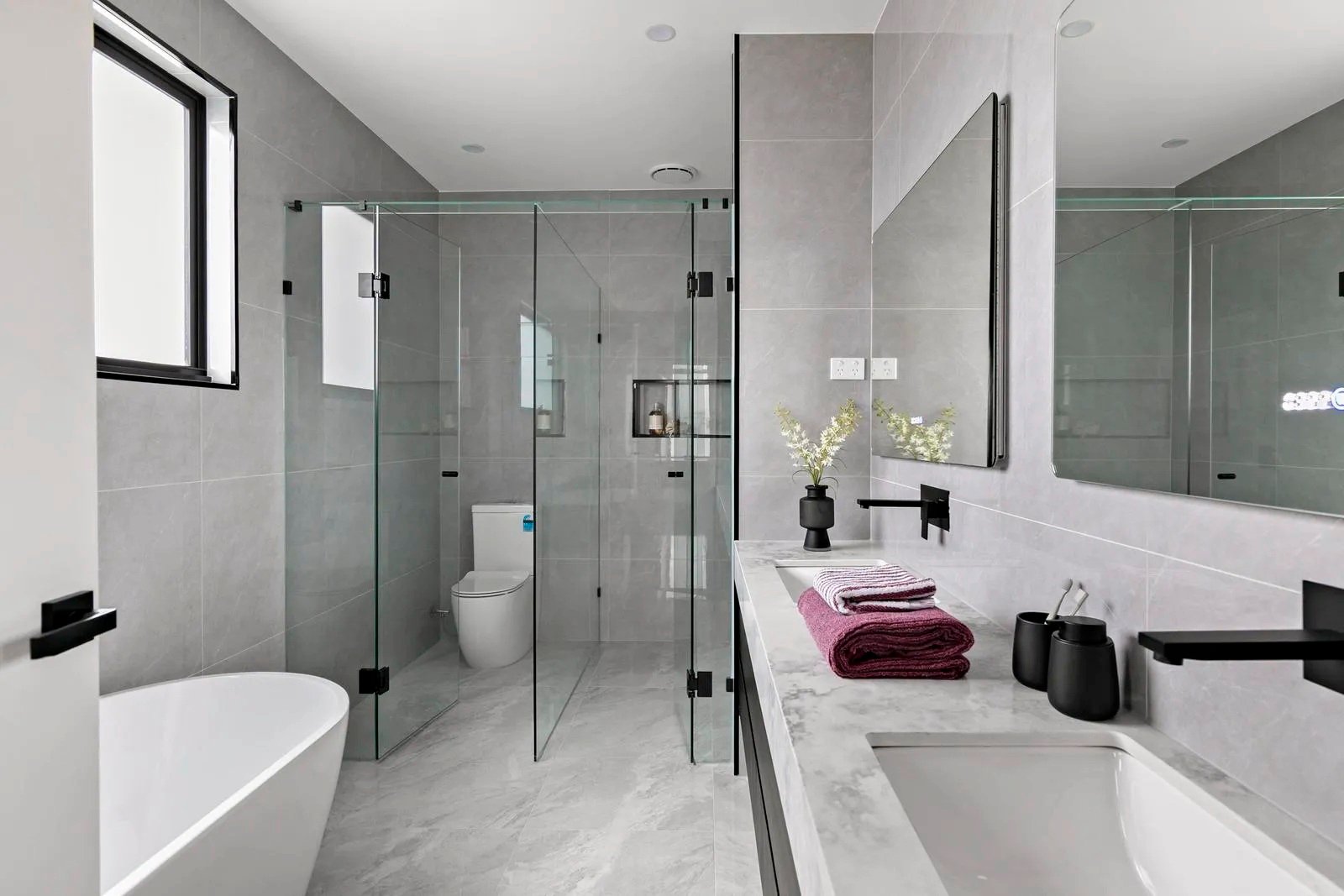 31A Graves Street, Essendon image 14