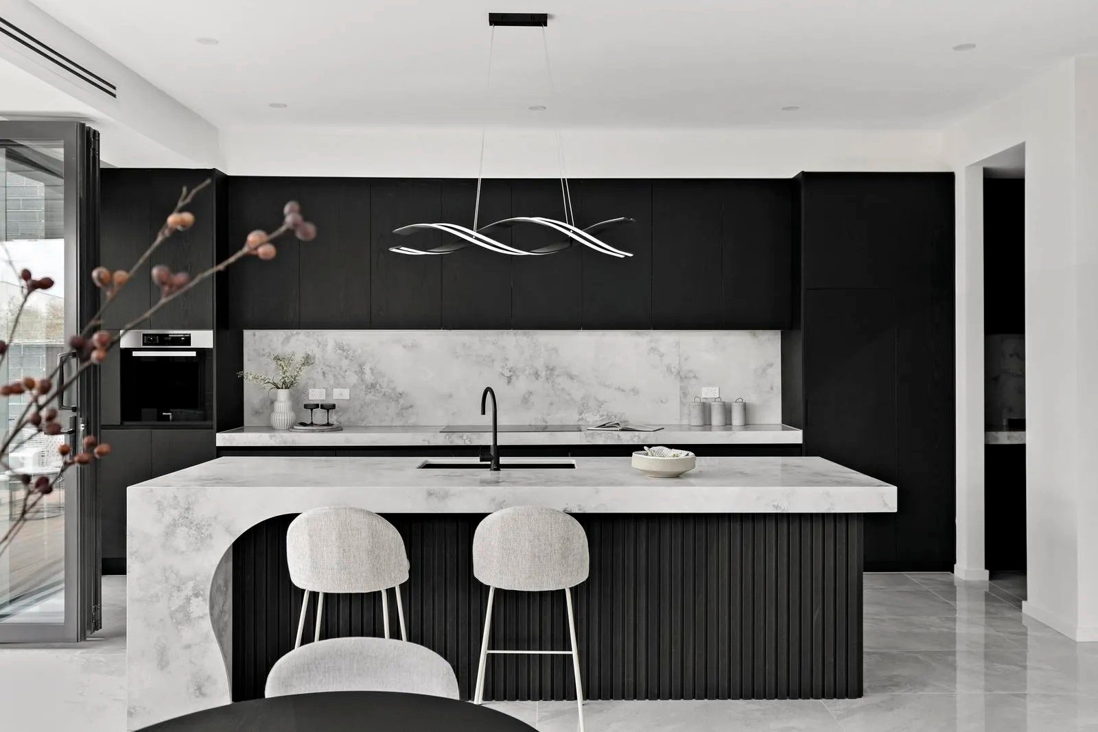 31A Graves Street, Essendon image 3