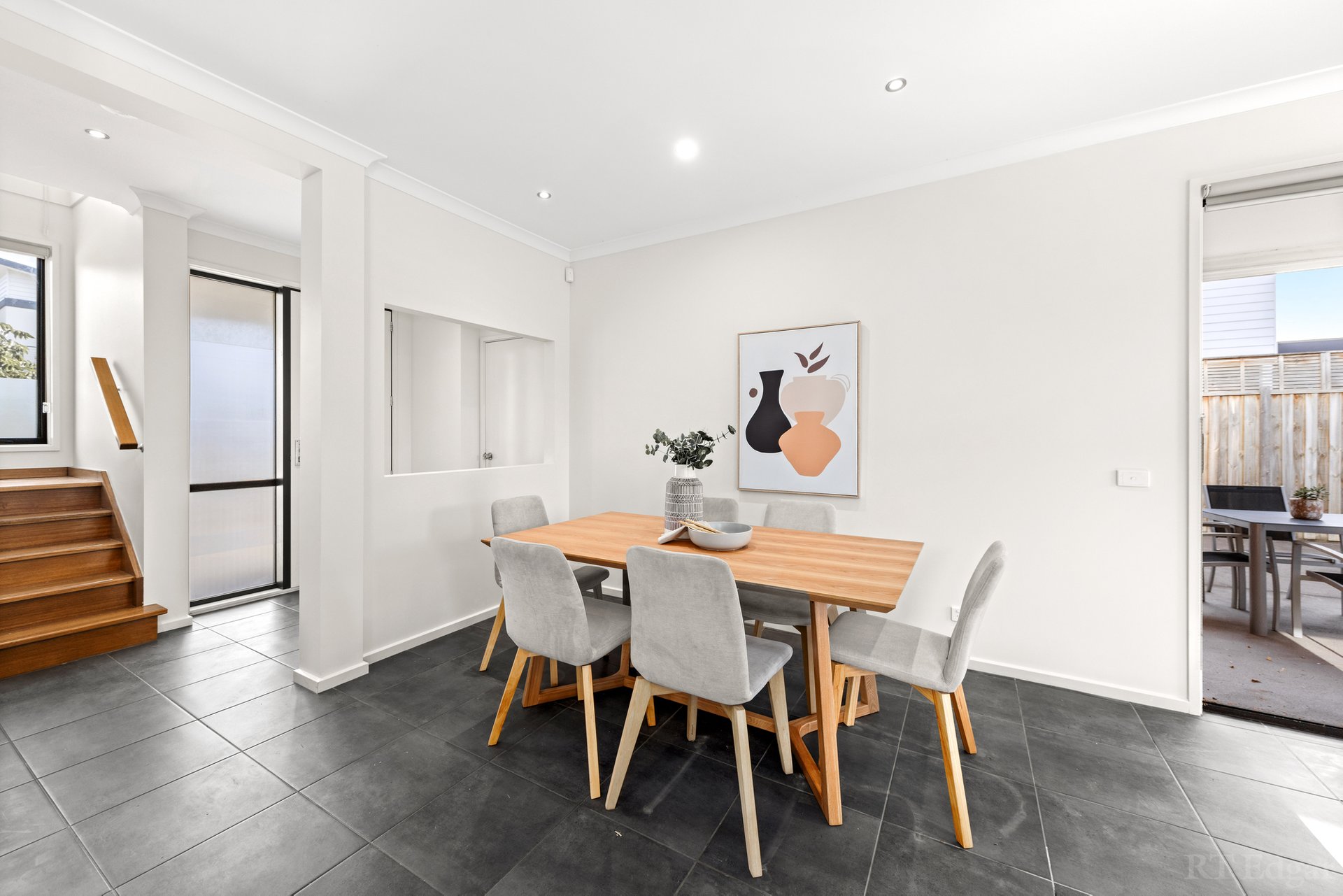 Property Gallery Thumbnail 6