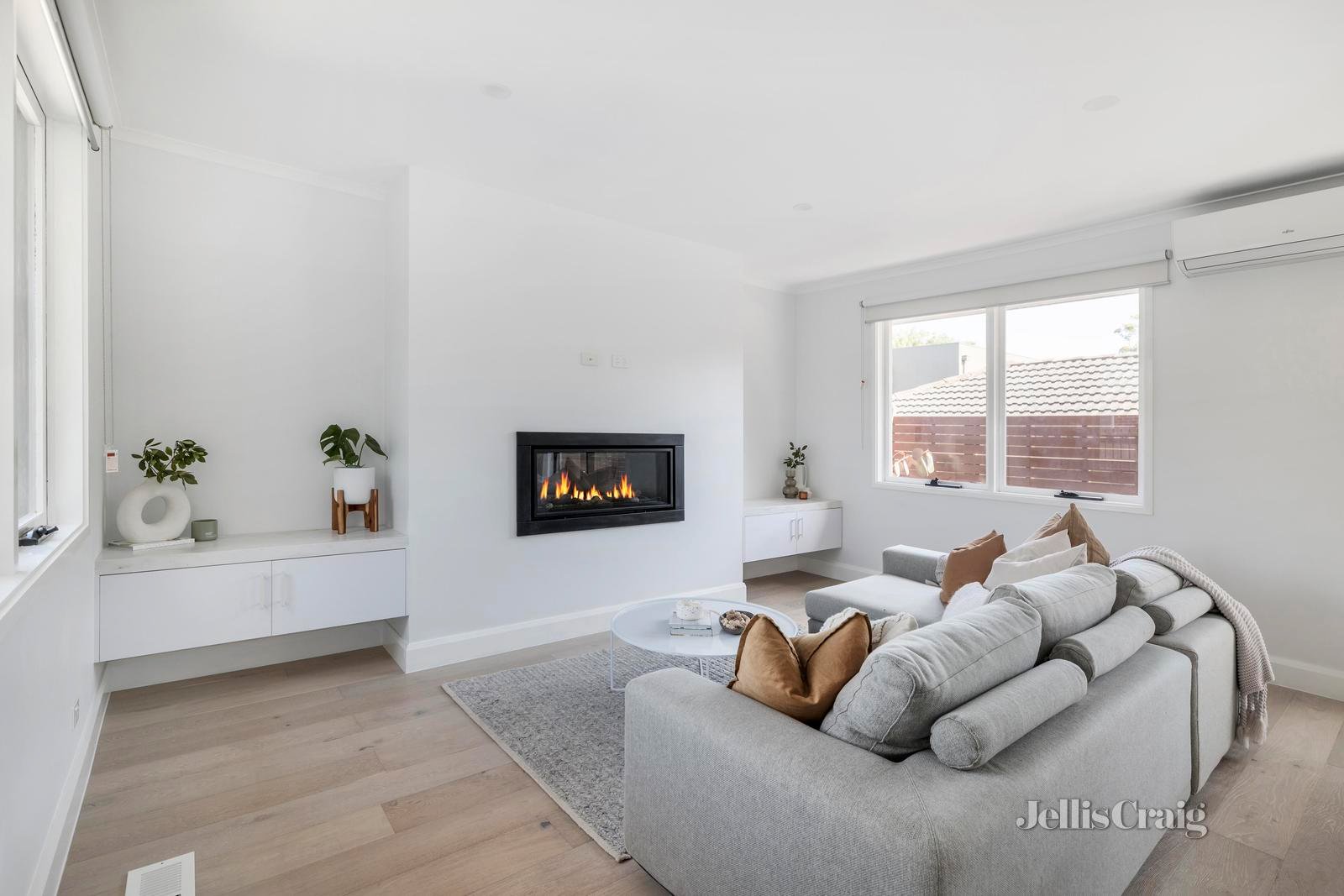 31A Nicholson Street, Balwyn North image 3