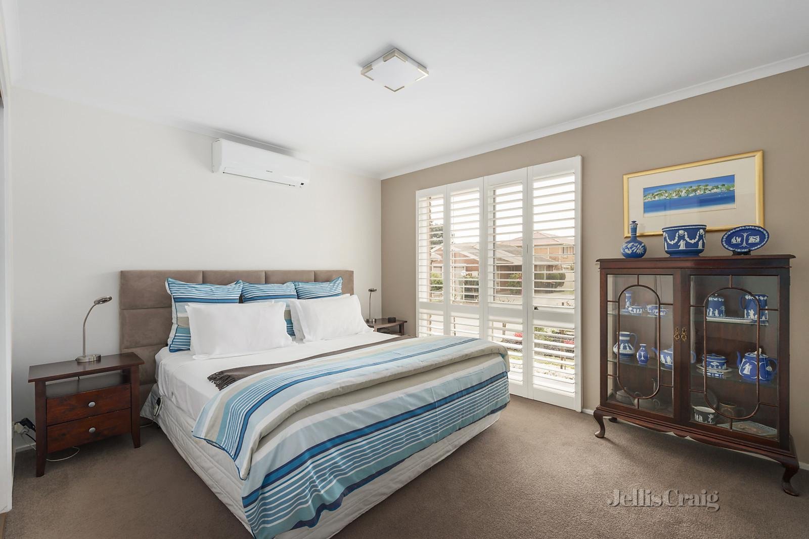3/2-18 Bourke Road, Oakleigh South image 7