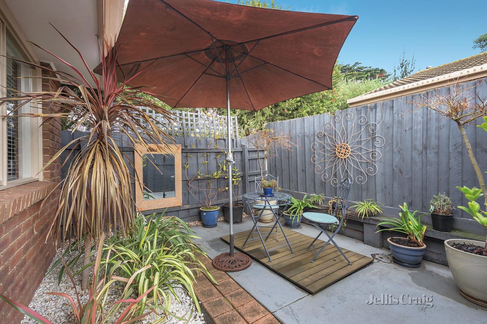 3/2-18 Bourke Road, Oakleigh South image 9