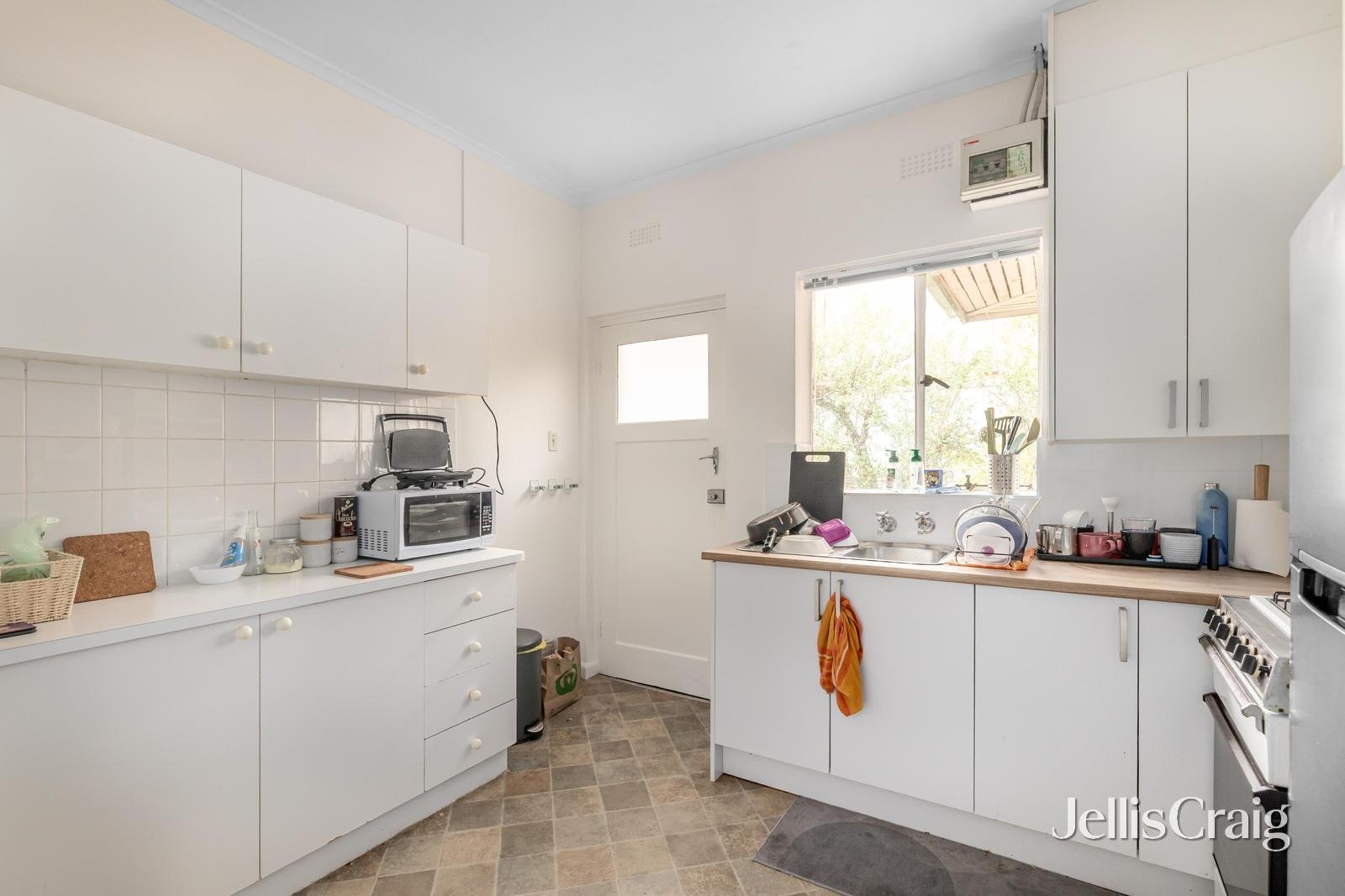 32-34 Kooyong Road, Armadale image 7