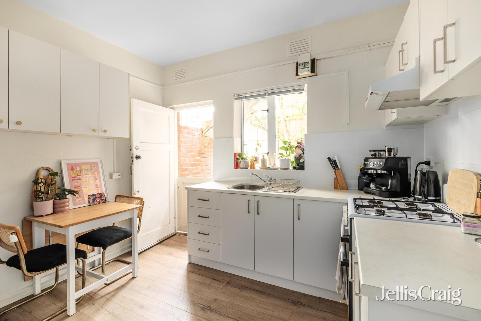 32-34 Kooyong Road, Armadale image 10