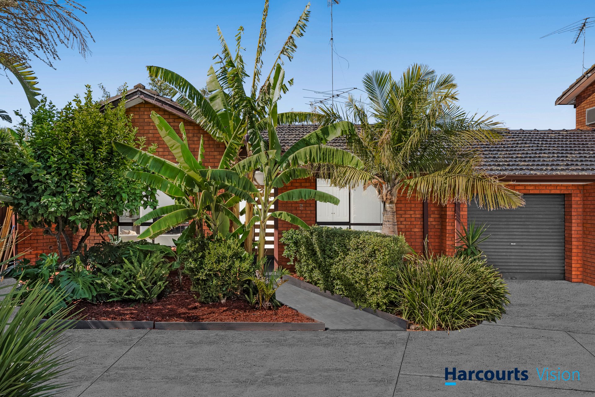 3/2-4 Carmyle Court, Avondale&nbsp;Heights image 1