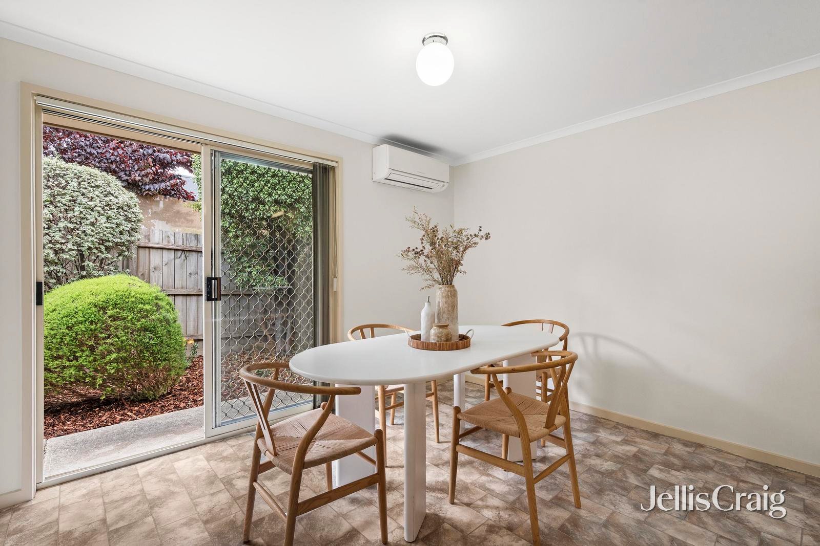 3/2-4 Lusher Road, Croydon image 6