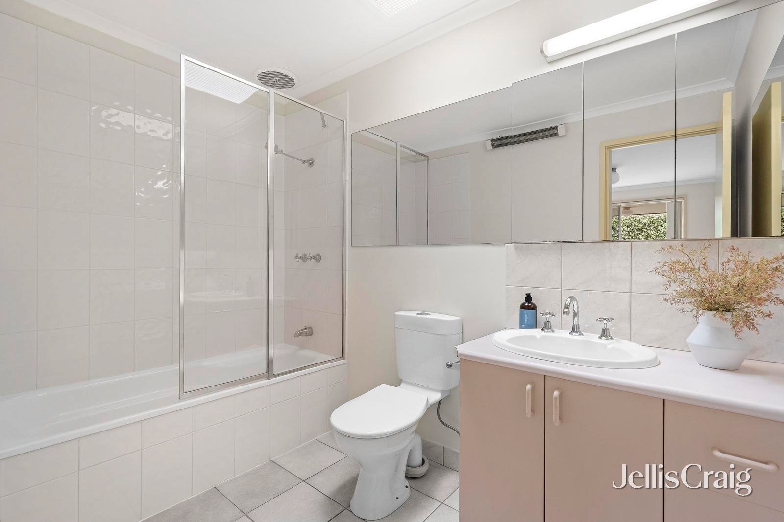 3/2-4 Lusher Road, Croydon image 9