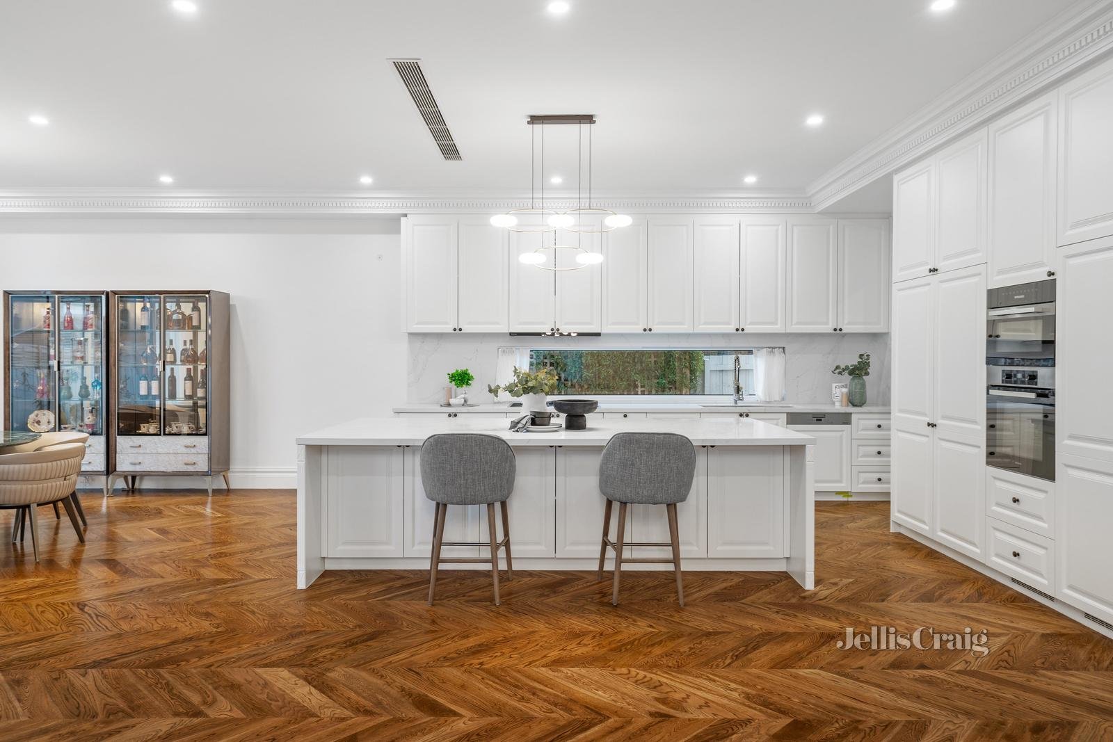 32 Albert Street, Mount Waverley image 7