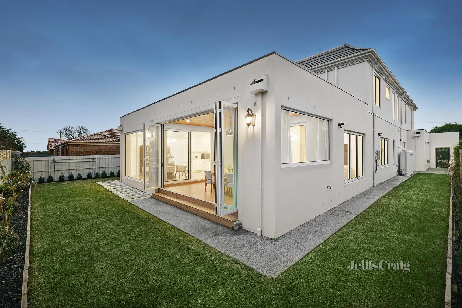 32 Albert Street, Mount Waverley image 20
