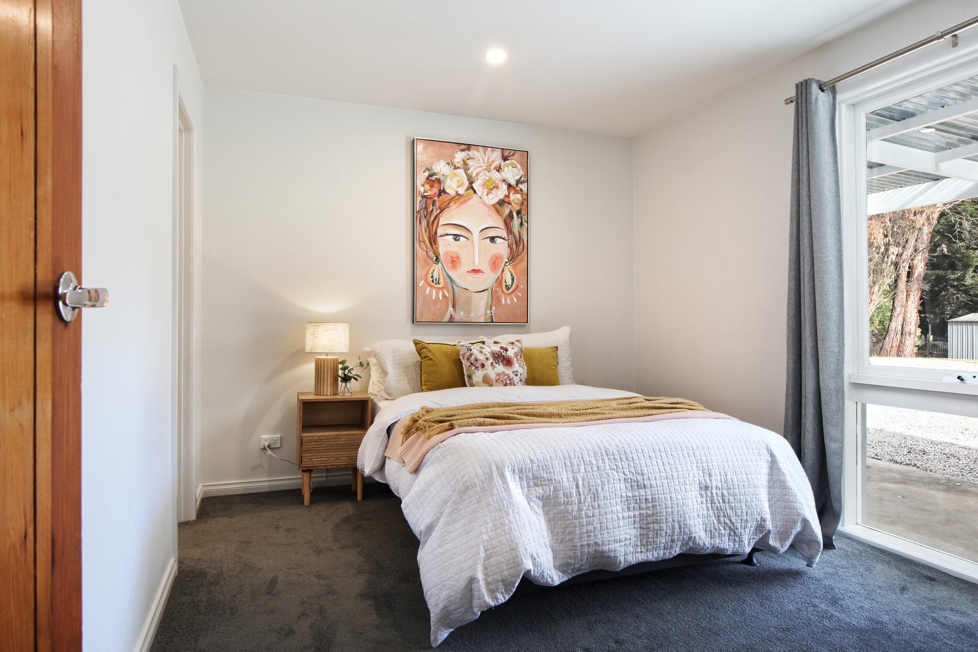Property Gallery Thumbnail 13