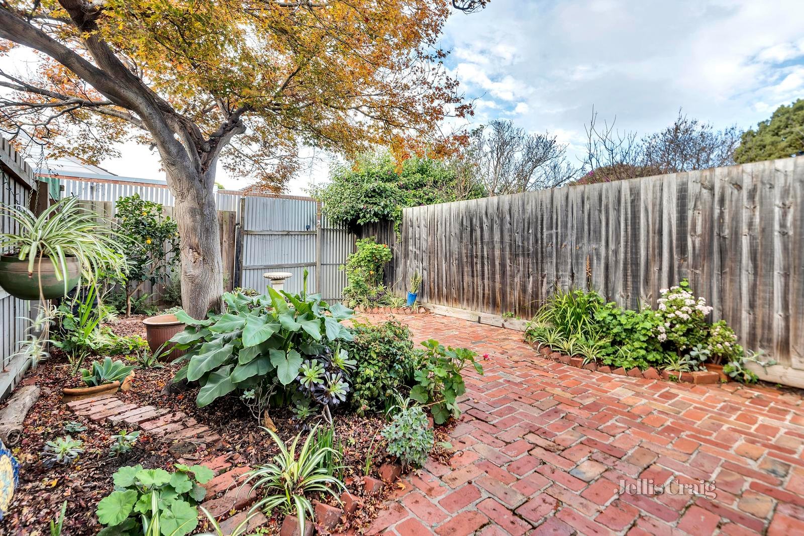 32 Ashmore Street, Brunswick image 8