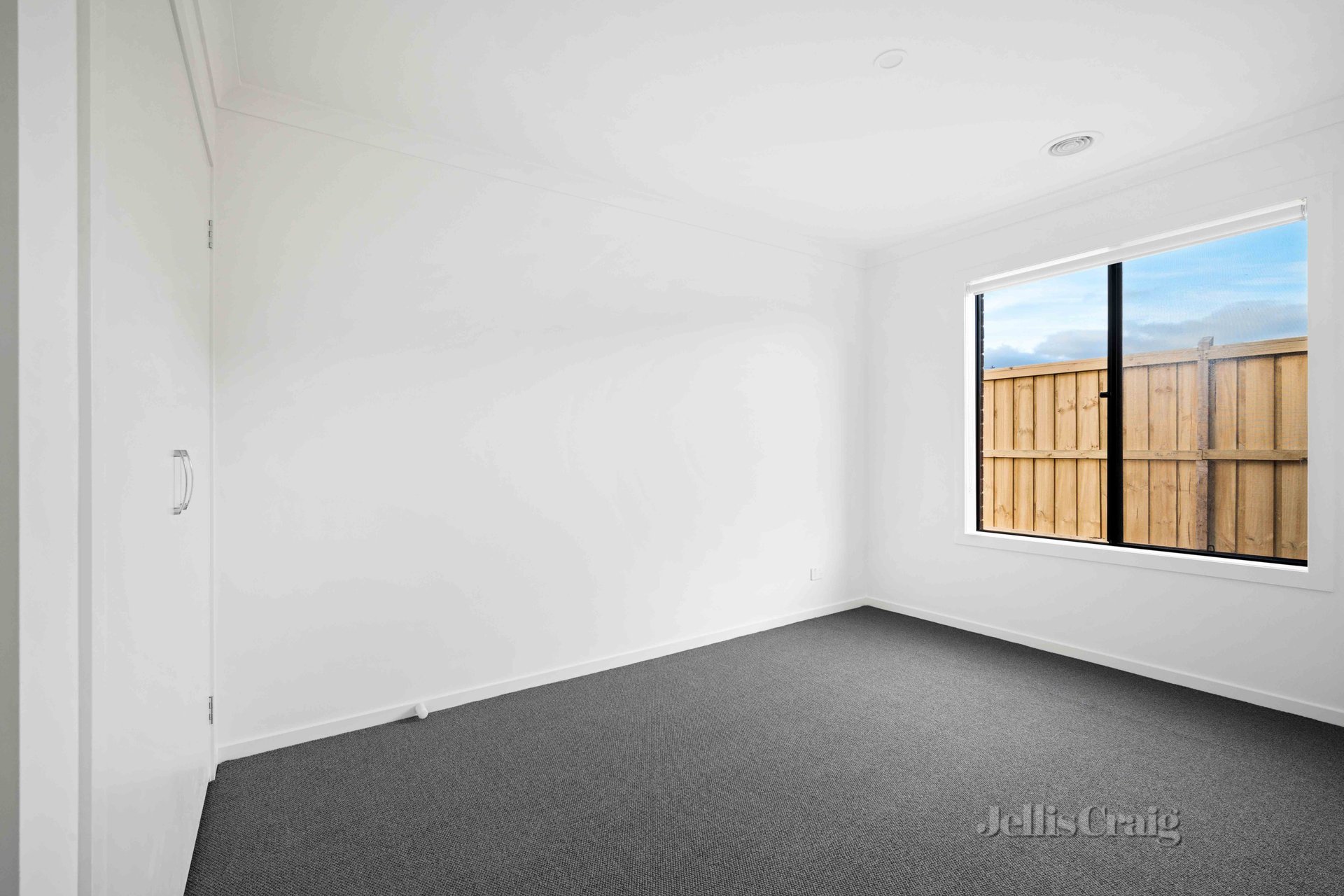 32 Aspen Street, Winter Valley image 7