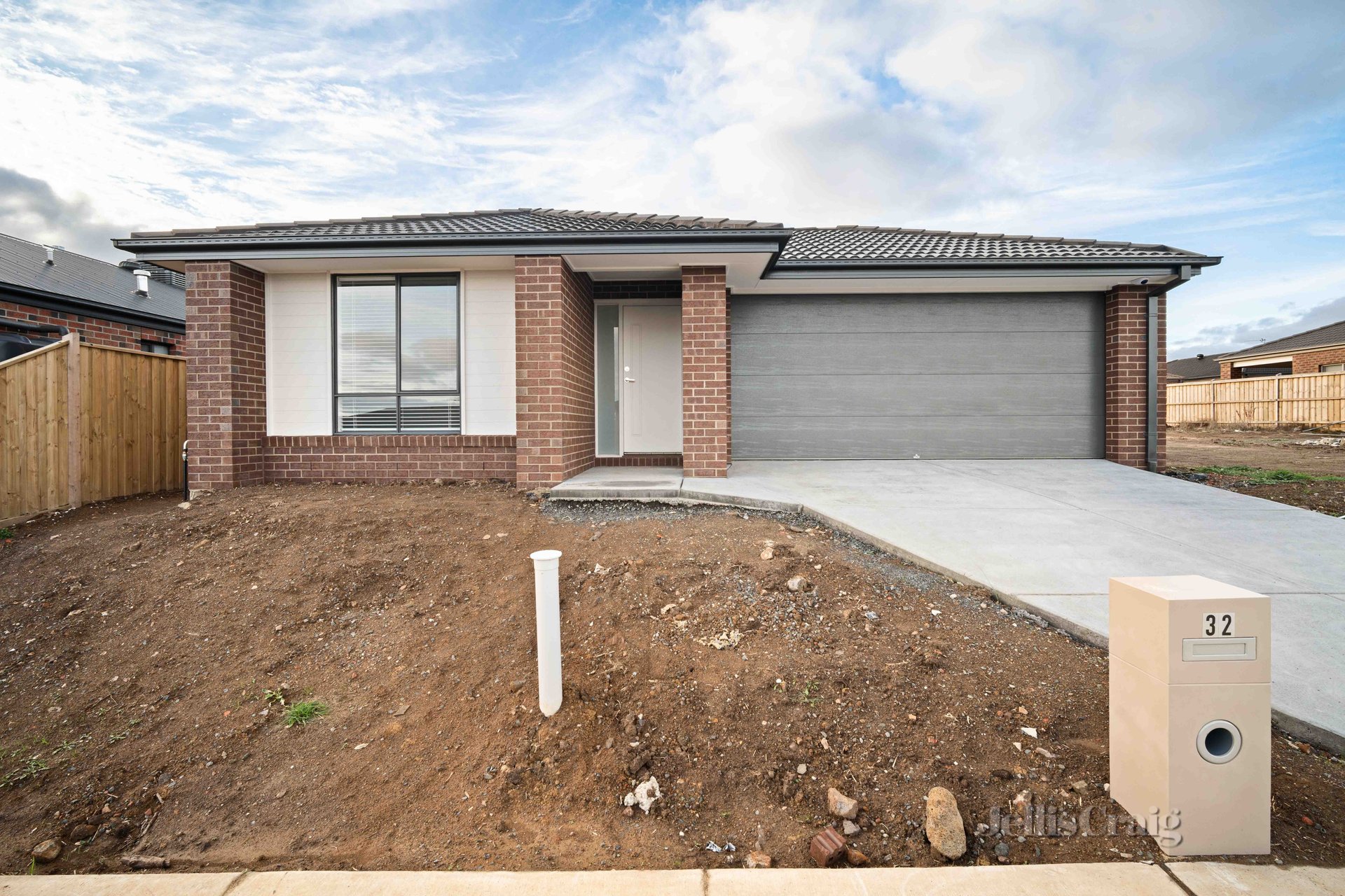 32 Aspen Street, Winter Valley image 1