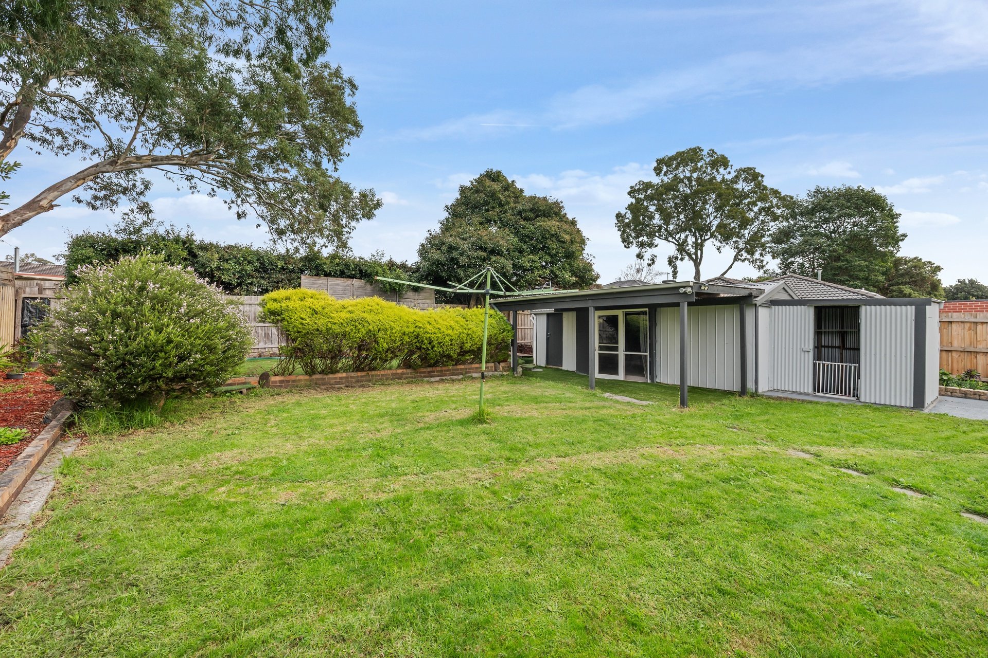 32 Barclay Avenue, Croydon image 8