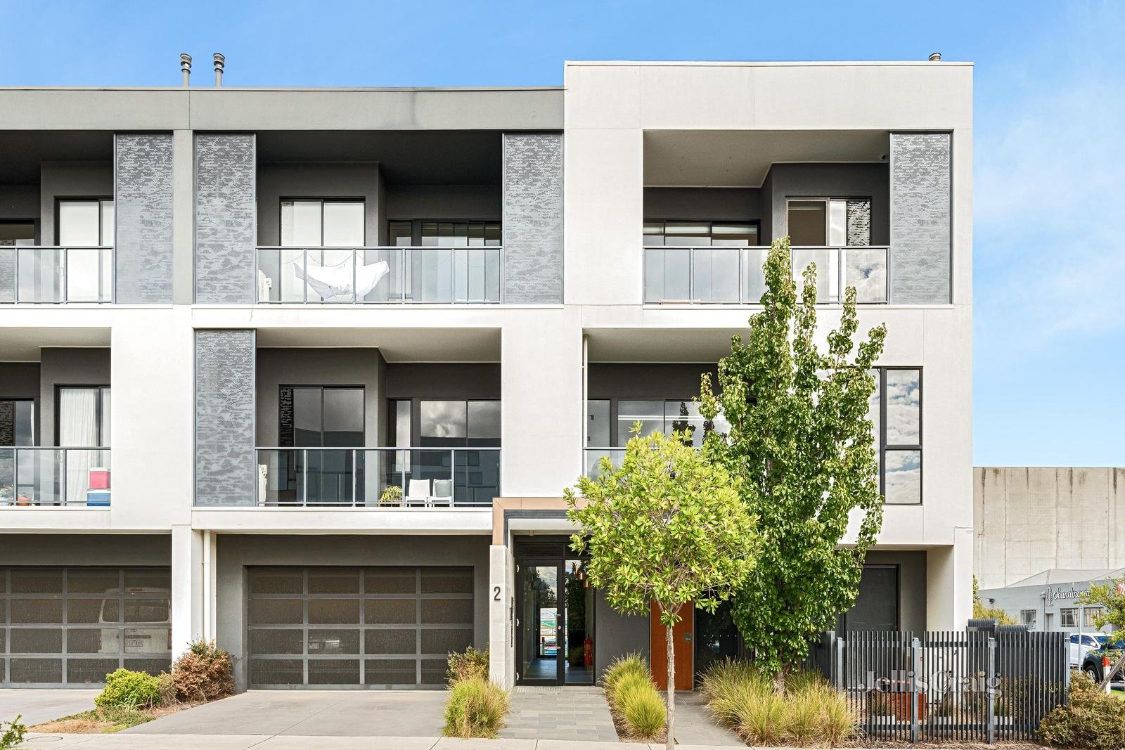 3/2 Bellevue Road, Cheltenham image 1