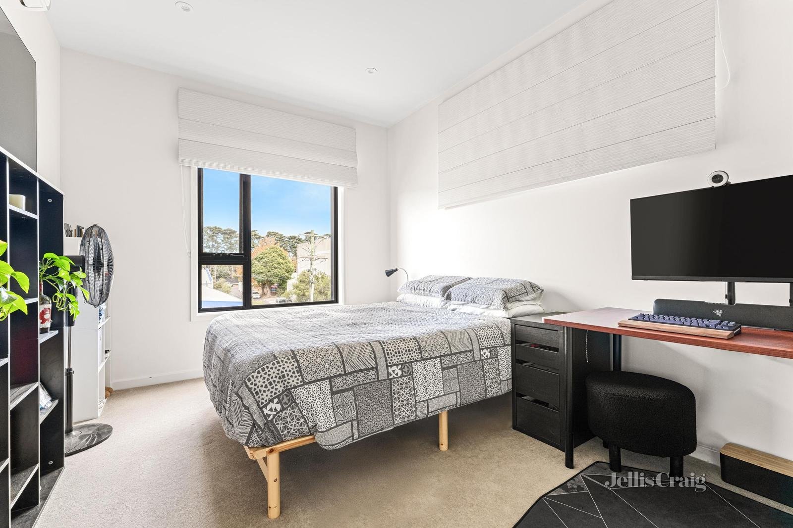 3/2 Bellevue Road, Cheltenham image 9