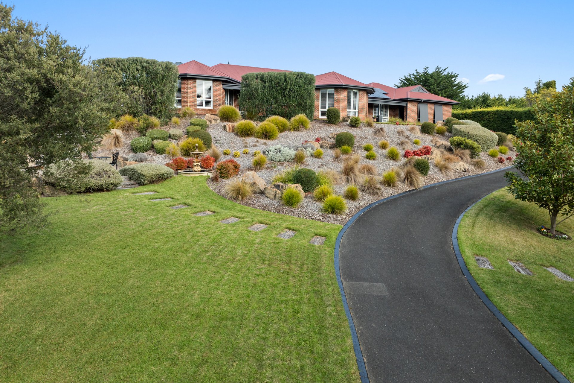 32 Bethany Close RYE