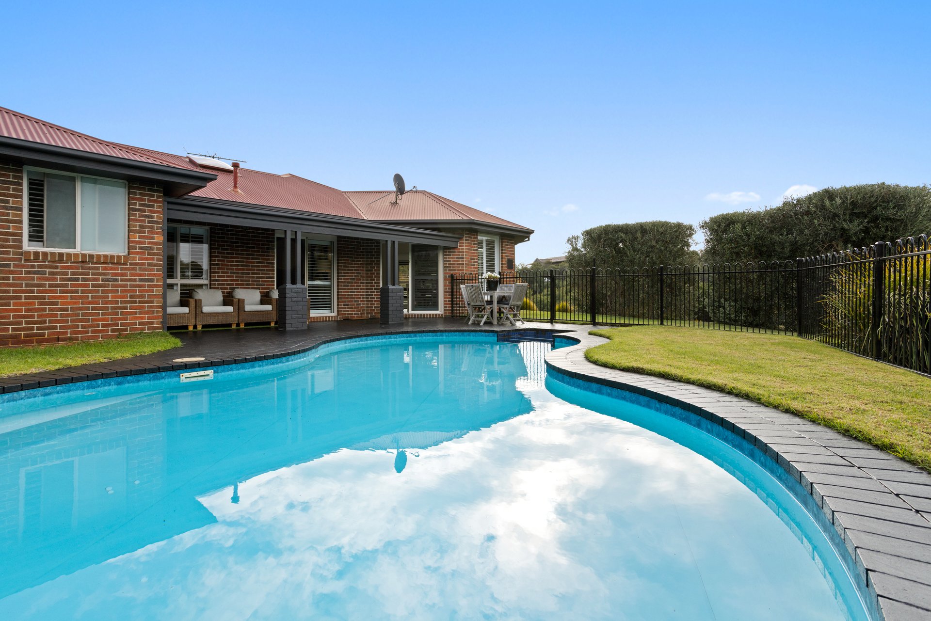 32 Bethany Close RYE