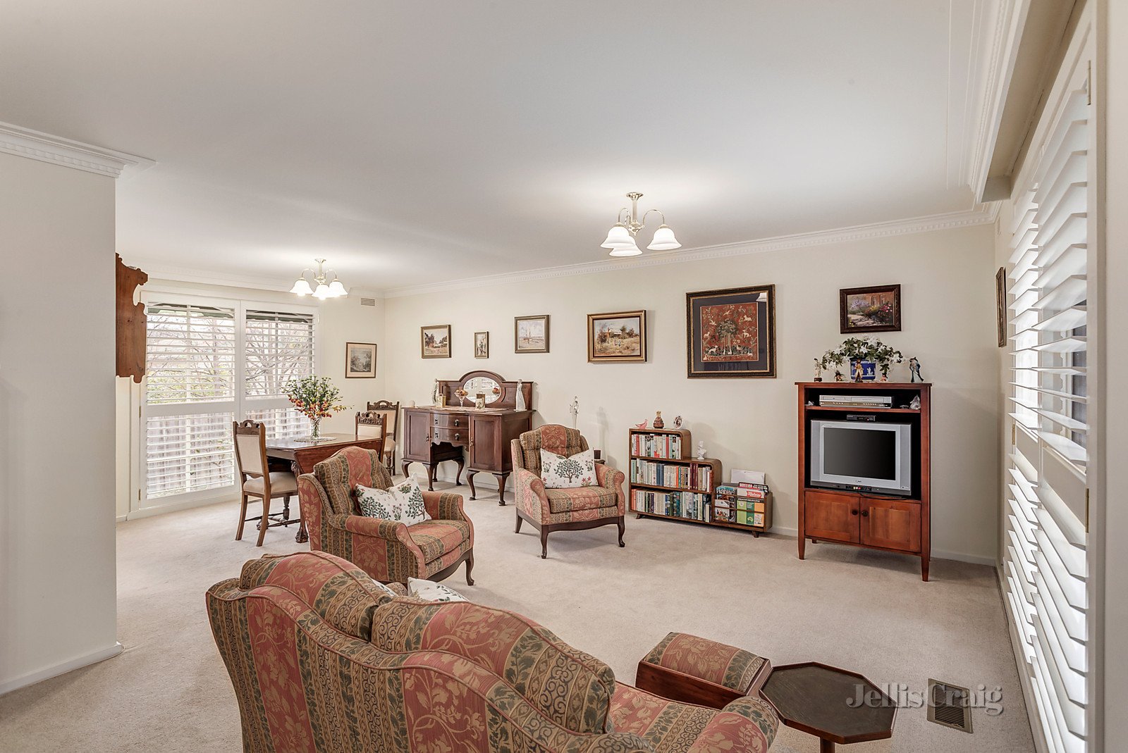 3/2 Bringa Avenue, Camberwell image 2