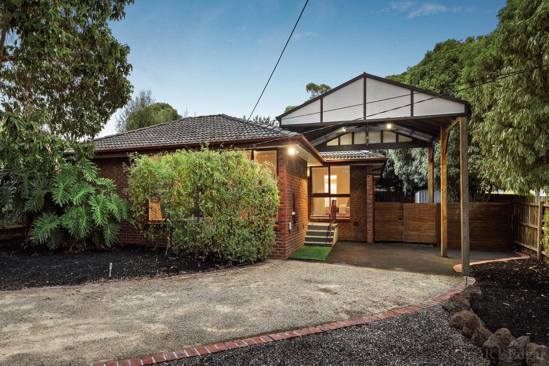 Property Gallery - Main Image