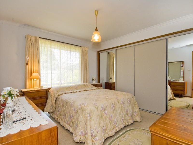 32 Bunganowee Drive, Clifton Springs image 7