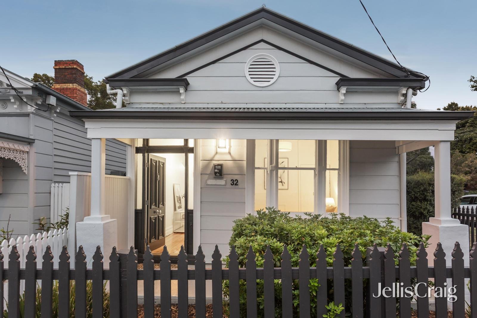 32 Cambridge Street, Armadale image 1