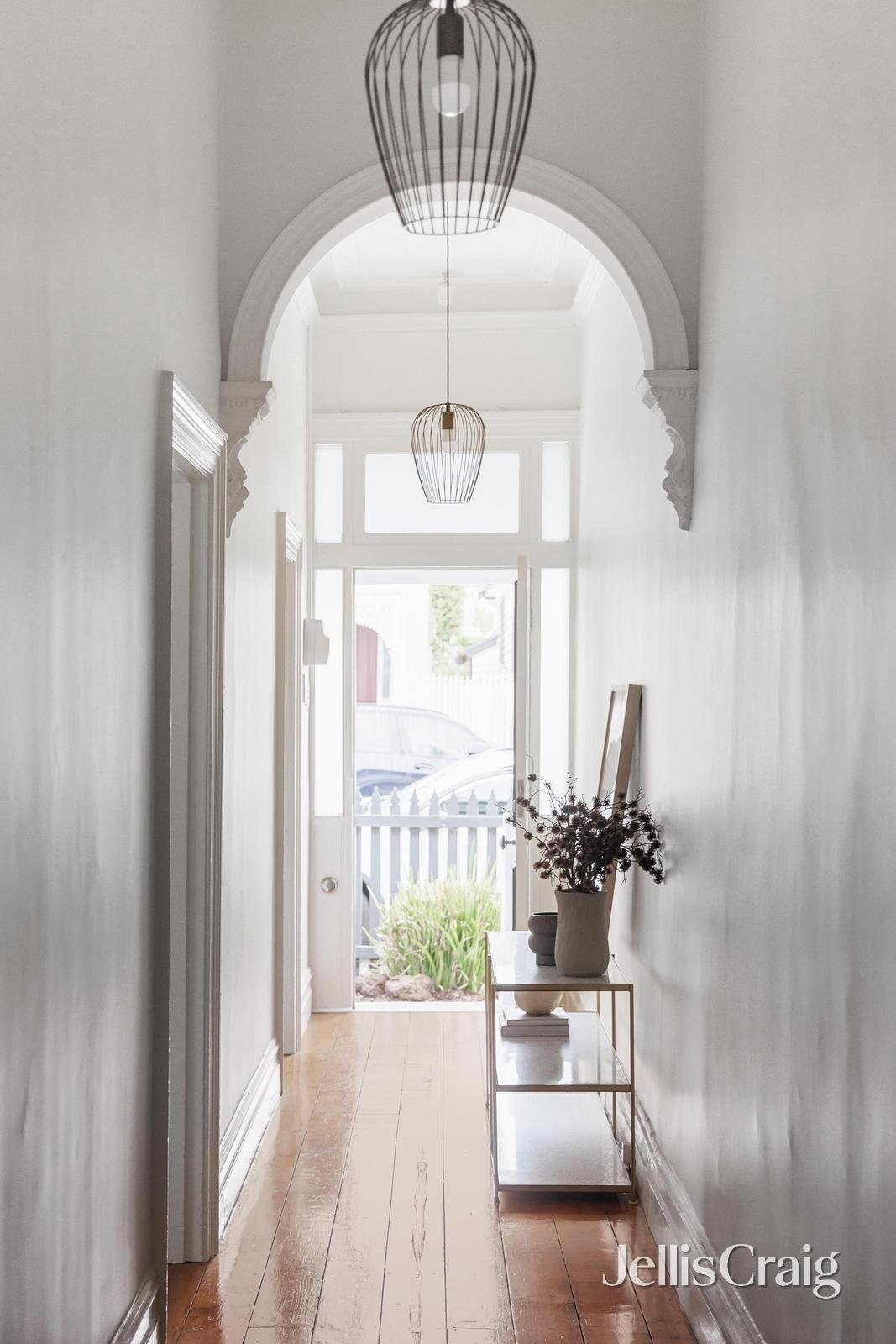 32 Cambridge Street, Armadale image 6