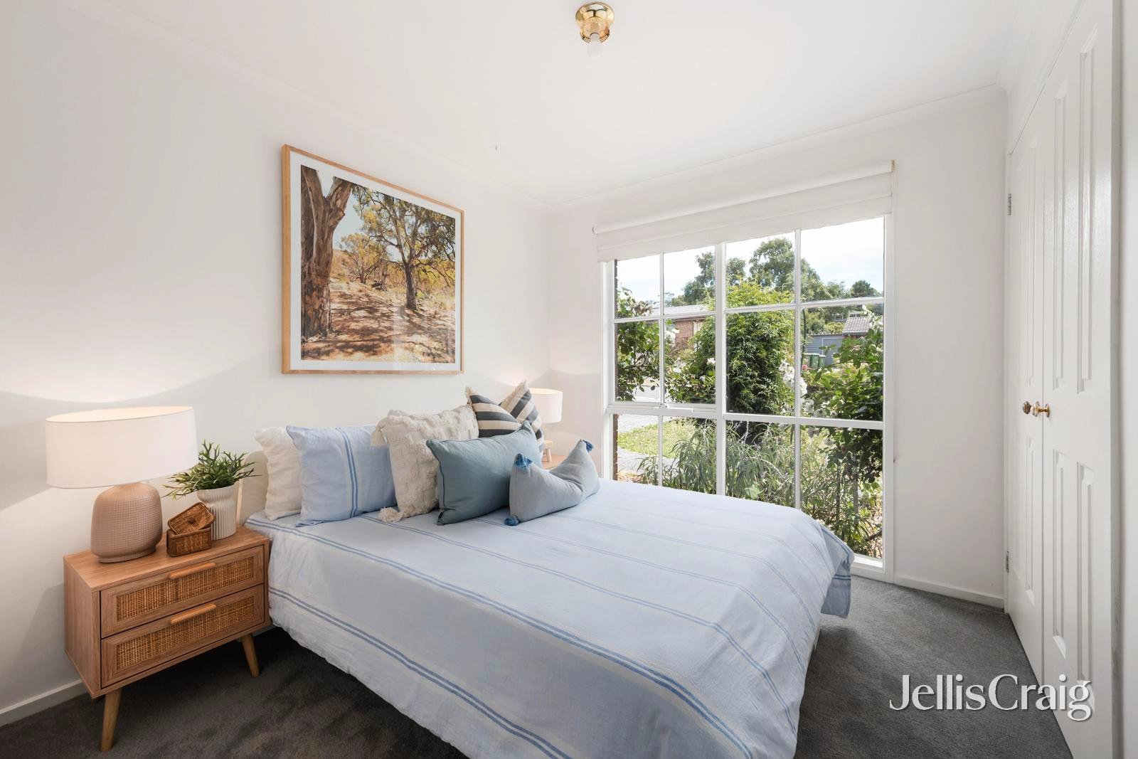 32 Chevalier Crescent, Mooroolbark image 11