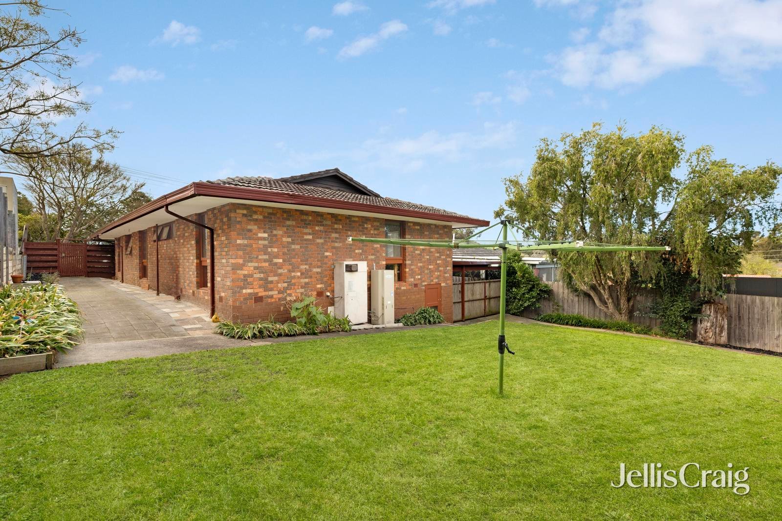 32 Chivers Avenue, Glen&nbsp;Waverley image 11
