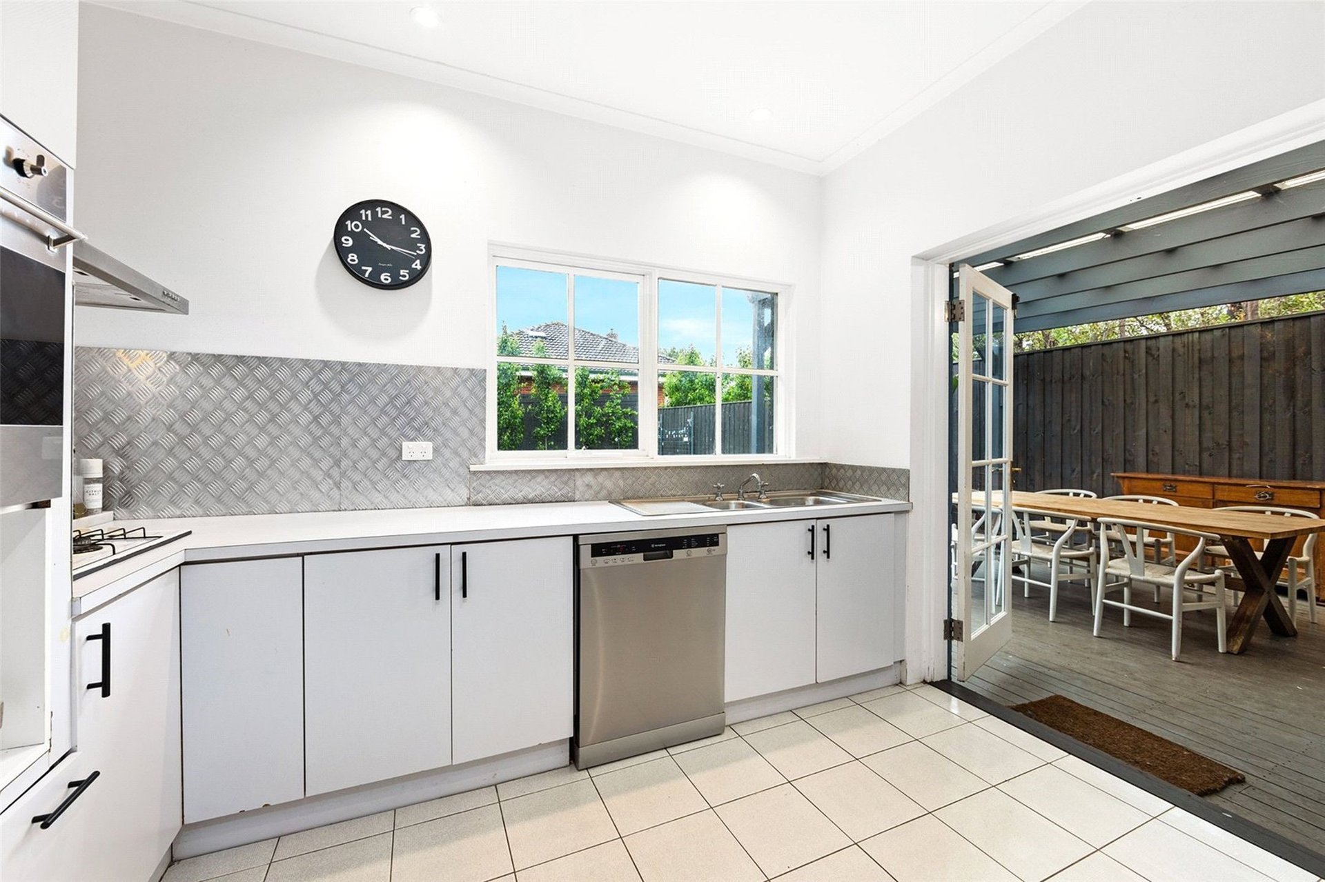 Property Gallery Thumbnail 3