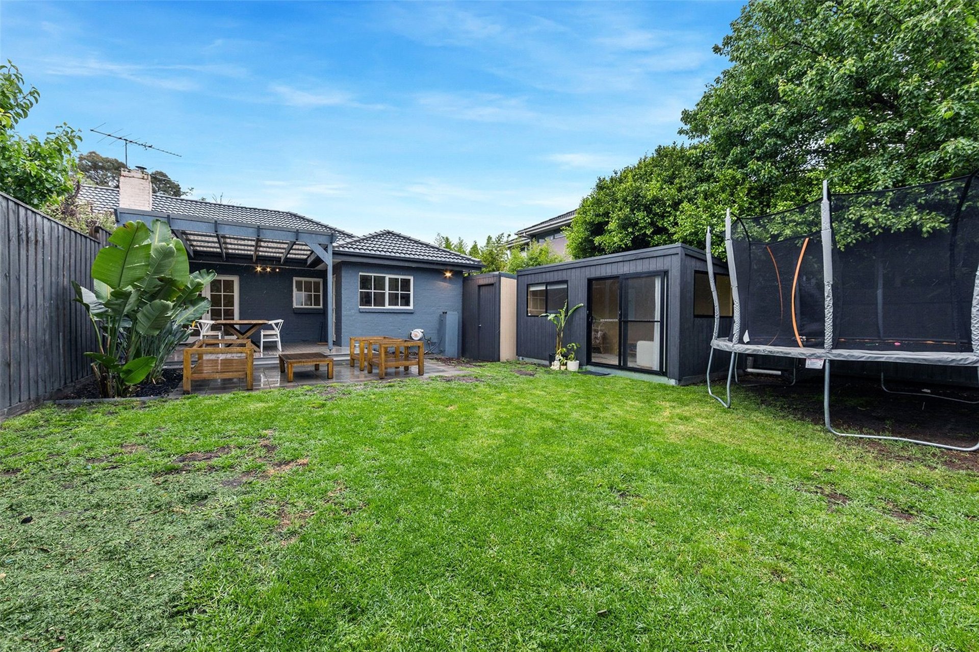 Property Gallery Thumbnail 14