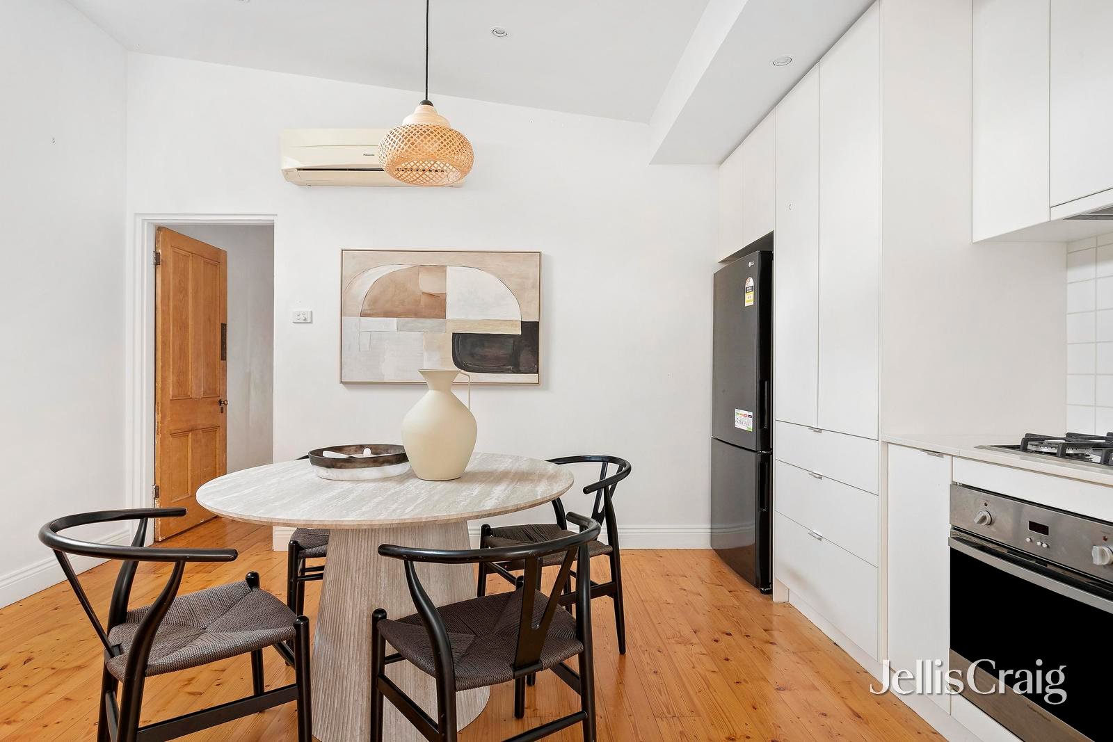 32 Collett Street, Kensington image 4