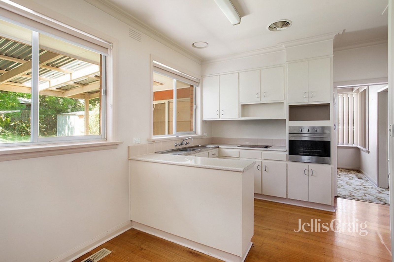 32 Cooinda Crescent, Watsonia image 2