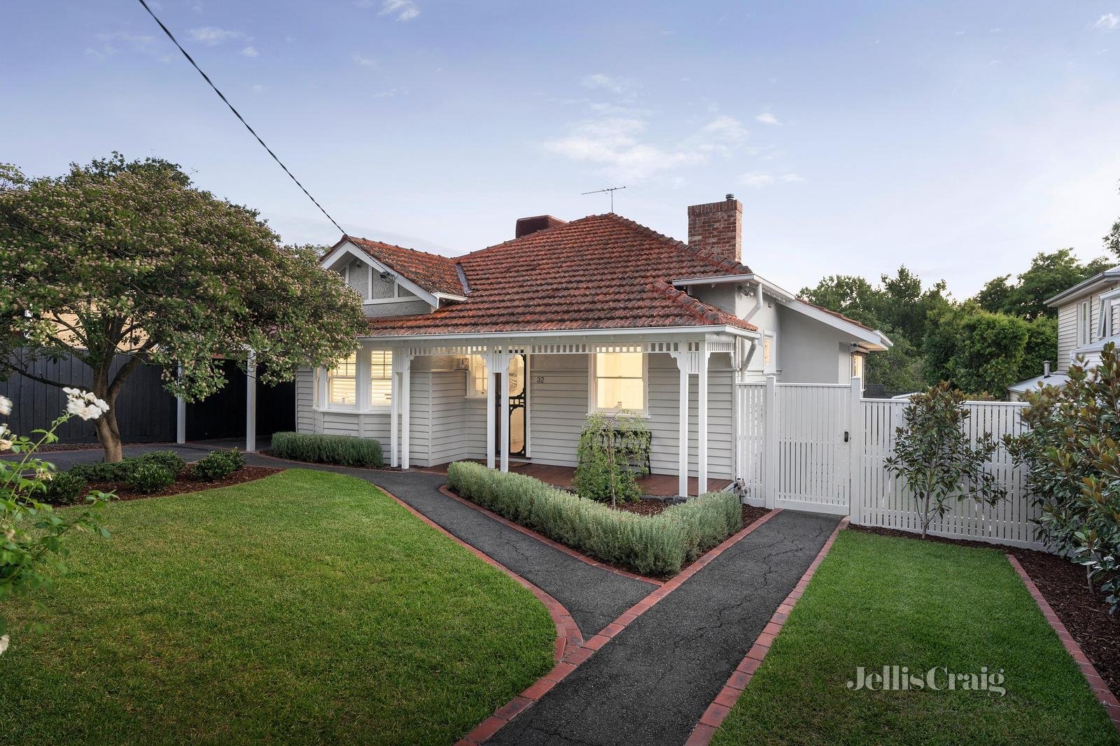 32 Croydon Road, Surrey Hills image 1