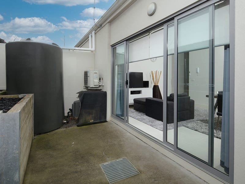 Property Gallery Thumbnail 6