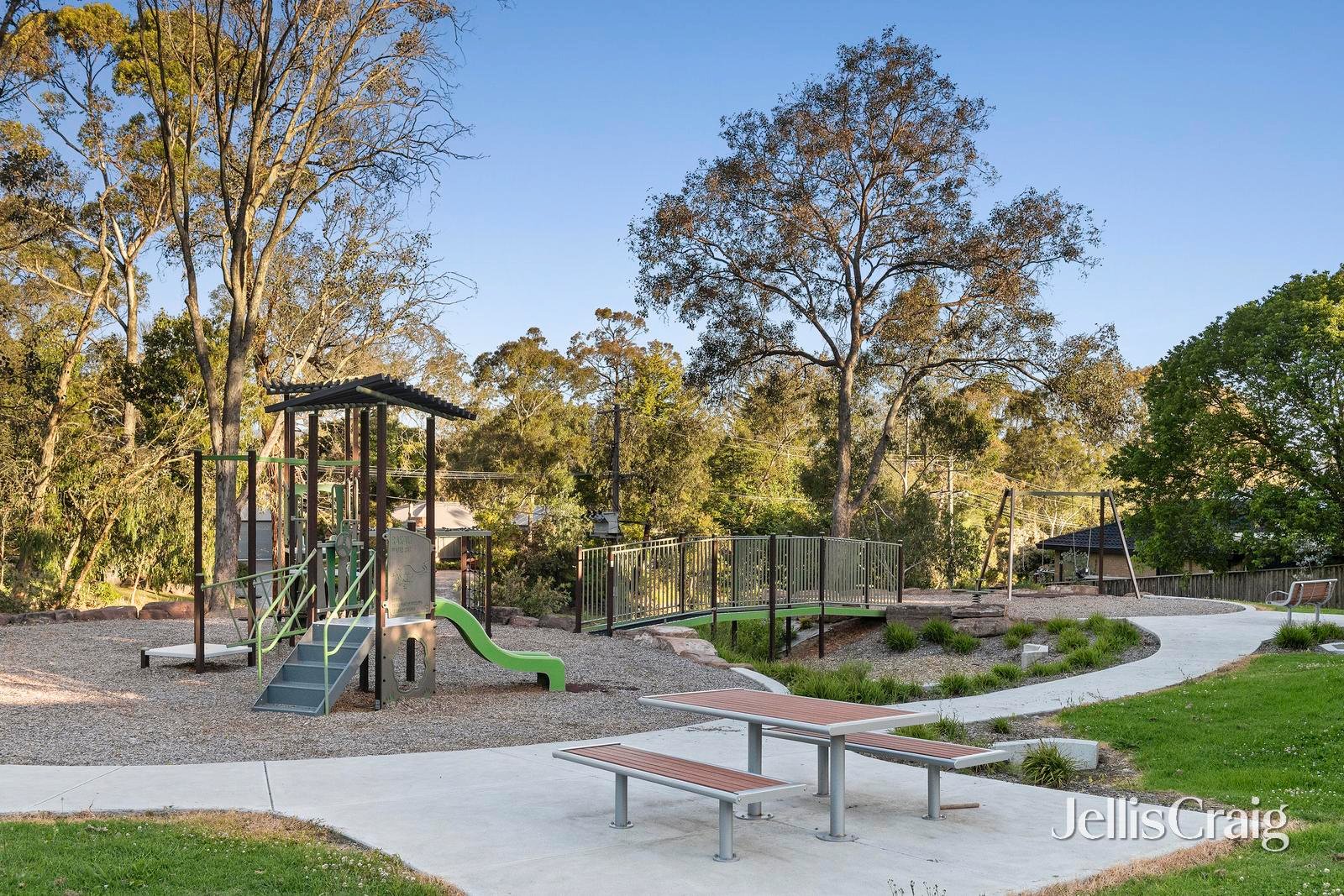 32 Danielle Crescent, Heathmont image 16