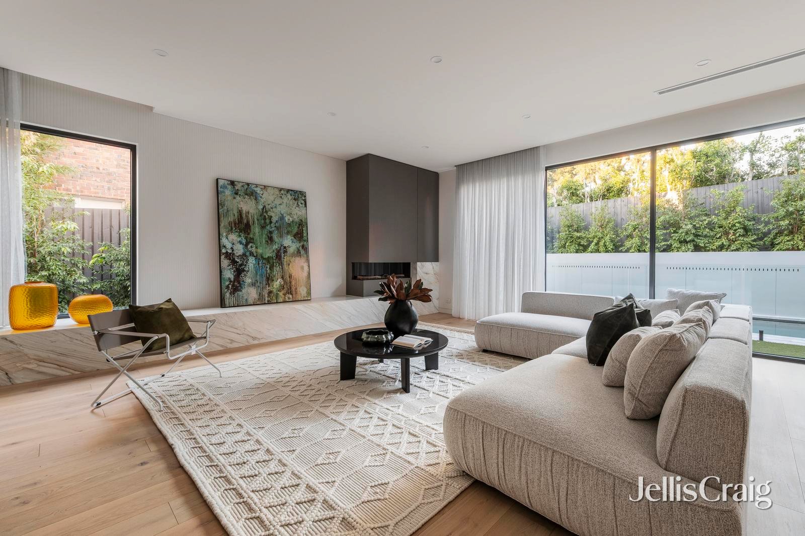 32 Davis Street, Kew image 5
