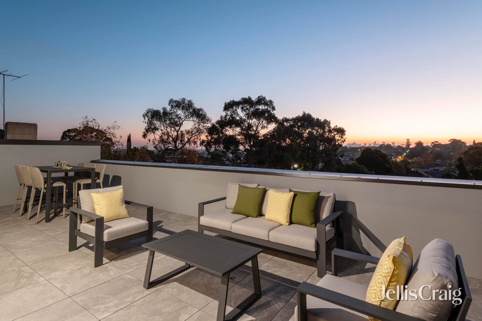 32 Davis Street, Kew image 26