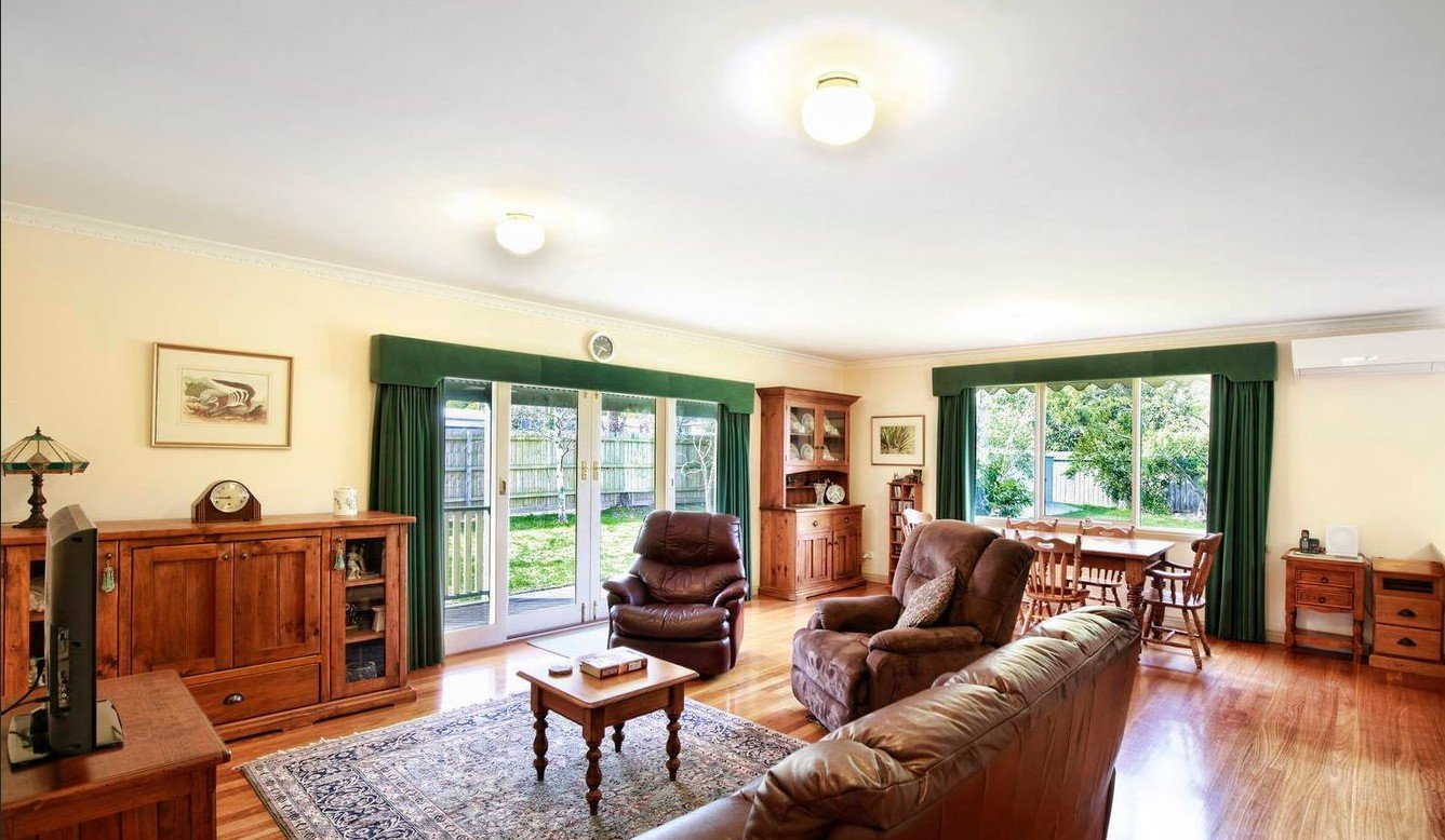 32 Davy Street, Woodend image 2