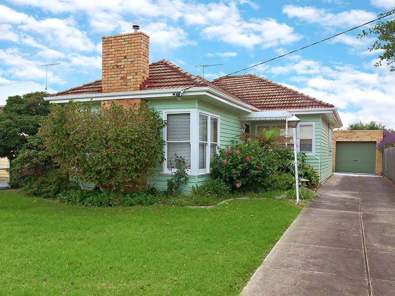 32 Delacey Street MAIDSTONE