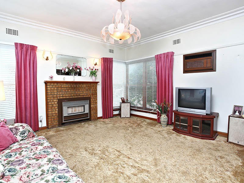 32 Delacey Street MAIDSTONE