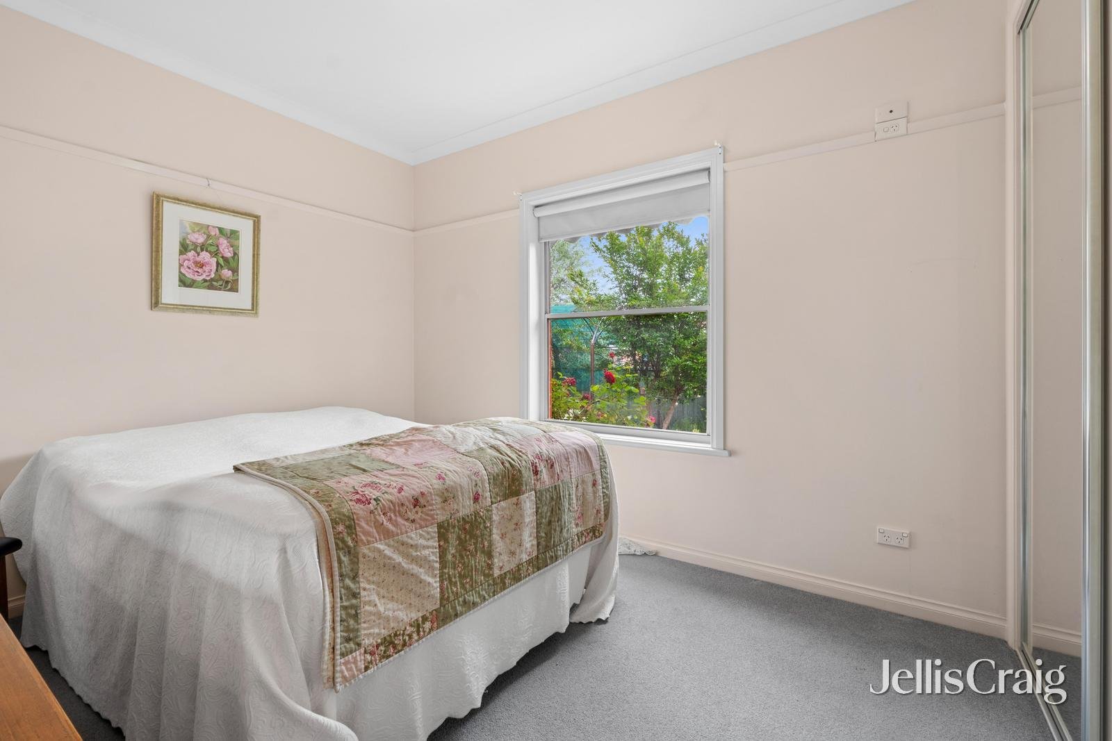 3/2 Doveton Street, Castlemaine image 7