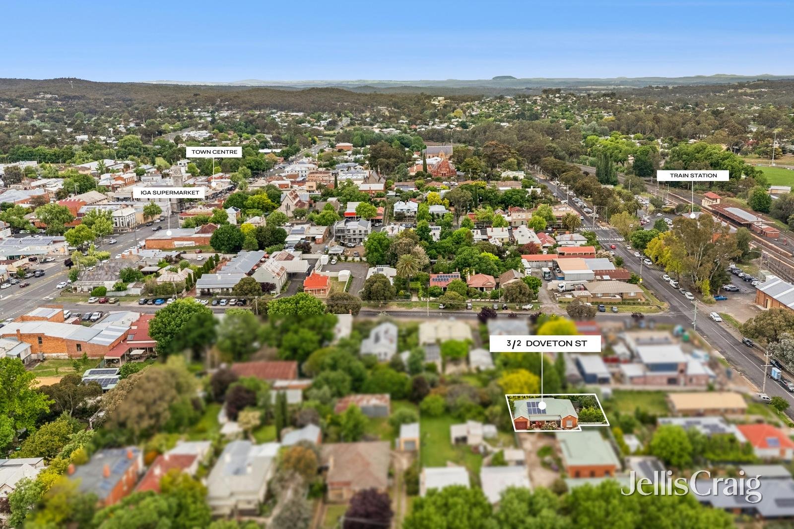 3/2 Doveton Street, Castlemaine image 12