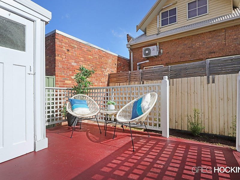 32 Dudley Street, Footscray image 9