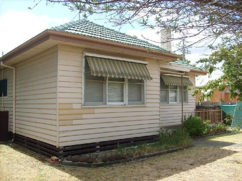 32 Elizabeth Street, Castlemaine image 5