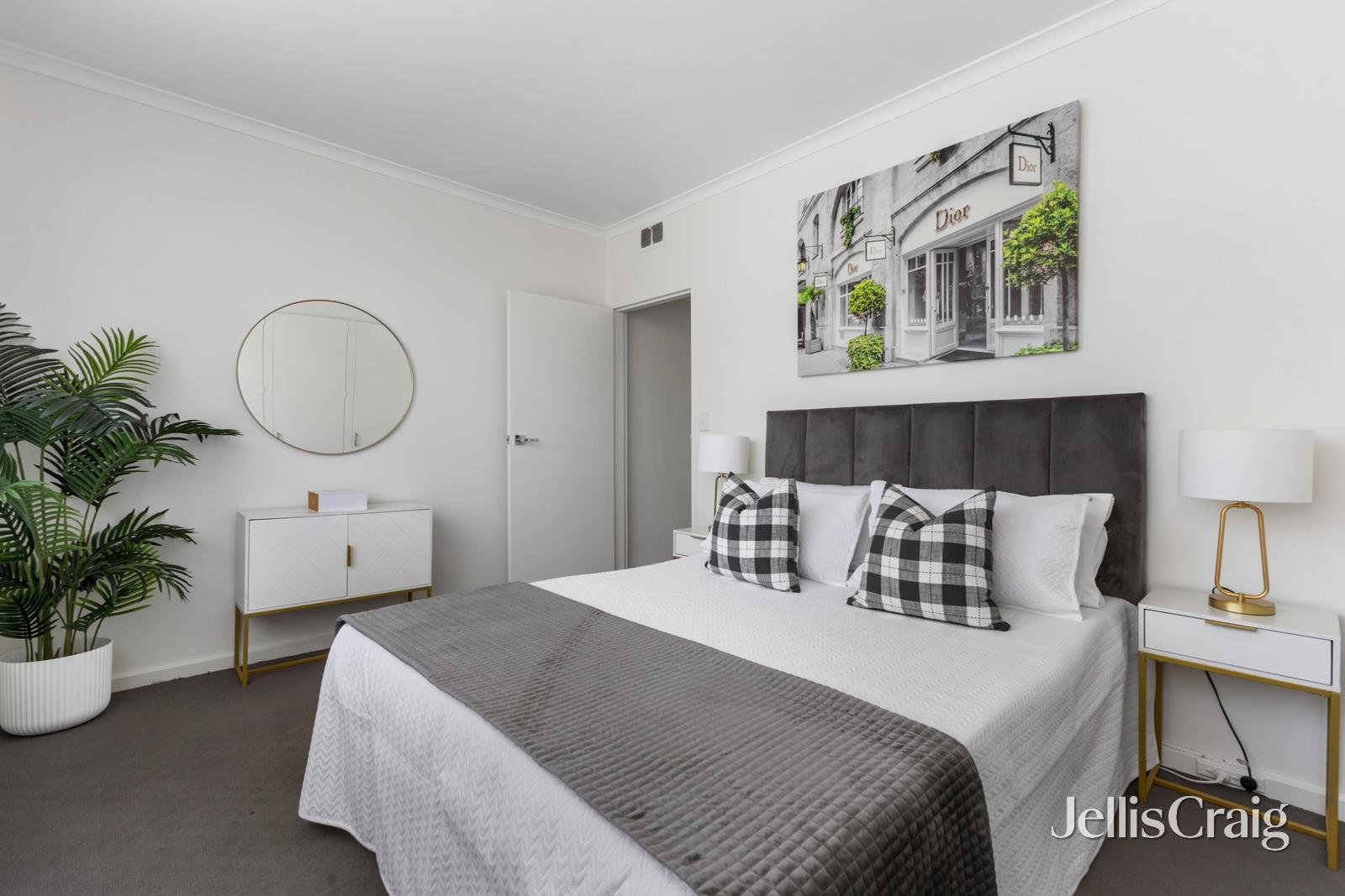 3/2 Erindale Avenue, Ripponlea image 5