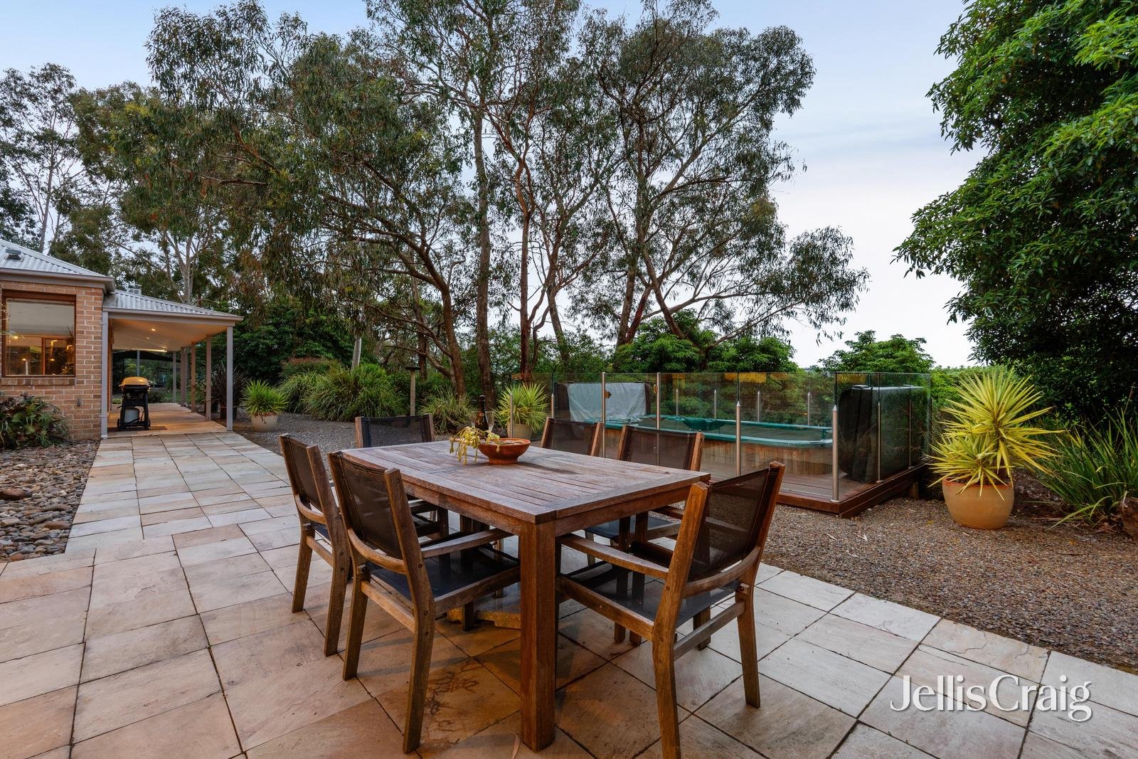 32 Fairview Avenue, Croydon North image 17