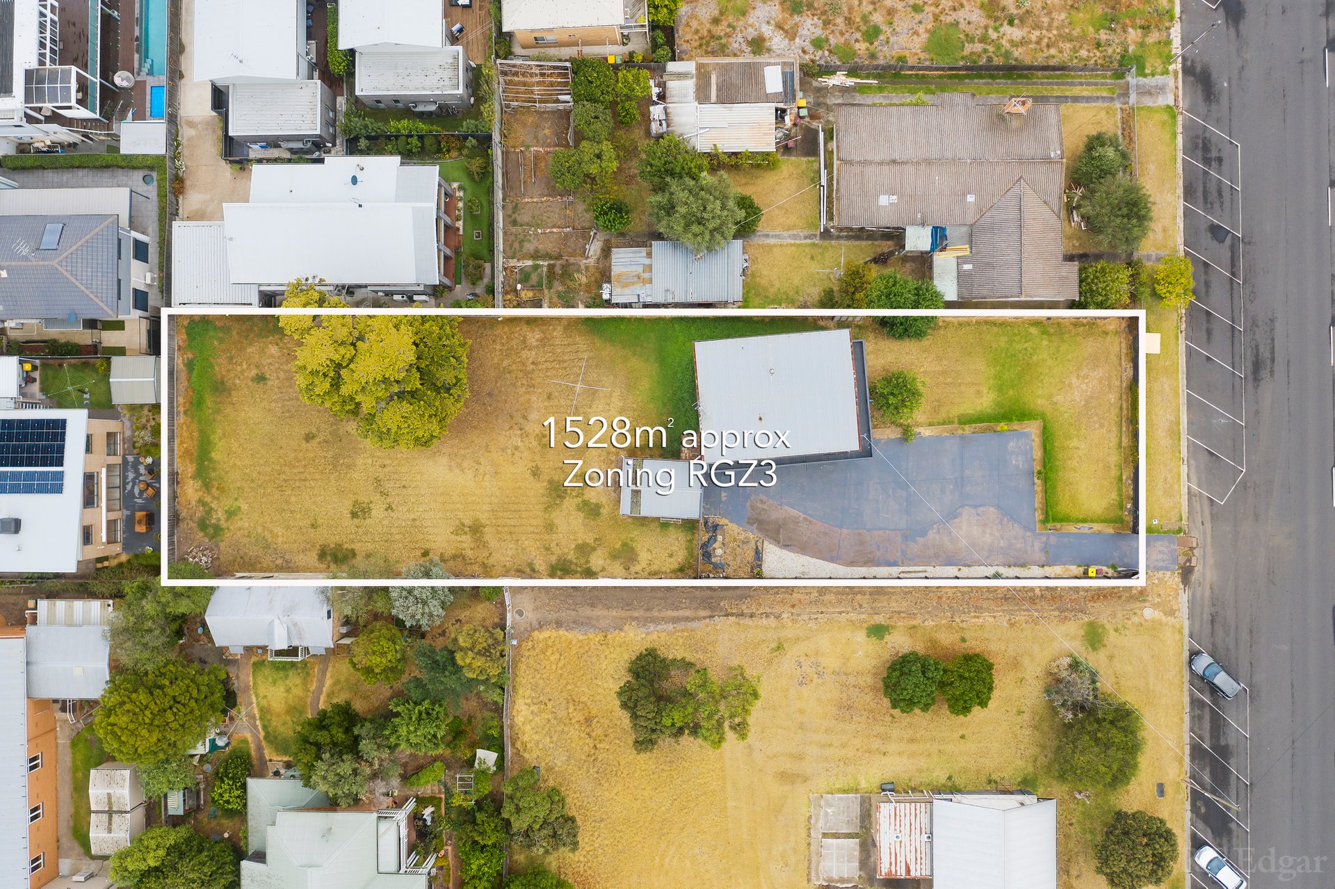Property Gallery Thumbnail 3